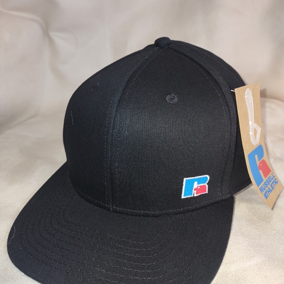 Russell Athletic Cap black Kids - Picture 7 of 14